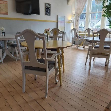 The Ben Sheann Hotel Стартайър Екстериор снимка